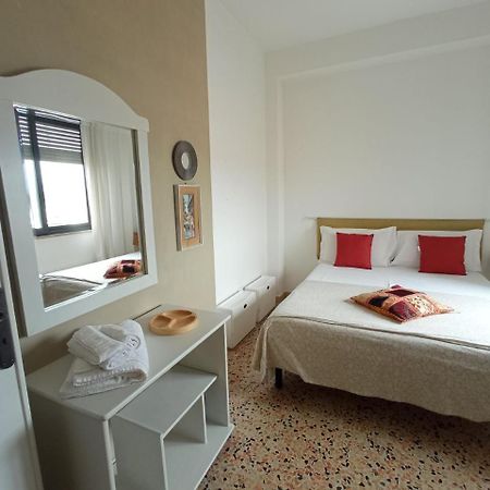 Myhouse Hotel Olbia Ngoại thất bức ảnh