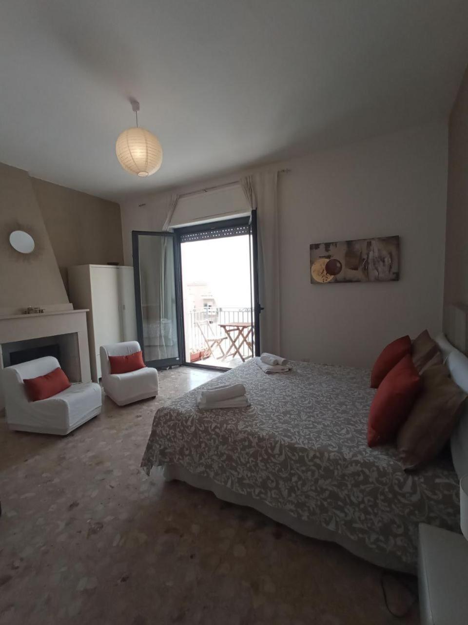 Myhouse Hotel Olbia Ngoại thất bức ảnh