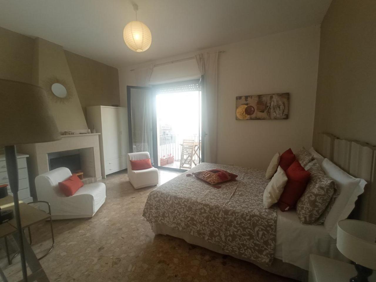 Myhouse Hotel Olbia Ngoại thất bức ảnh